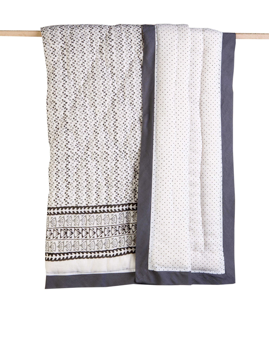 Artisan Comfort Reversible Cotton Quilt – Hand-Quilted & Naturally Hypoallergenic