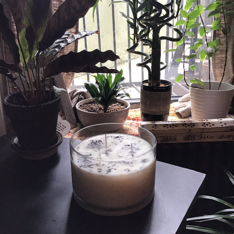 Lavender 3-Wick Soy Wax Candle – Large Aromatherapy Candle with Real Lavender Flowers