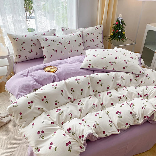 Whimsical Heart & Bloom Duvet Cover Set – 3 Piece