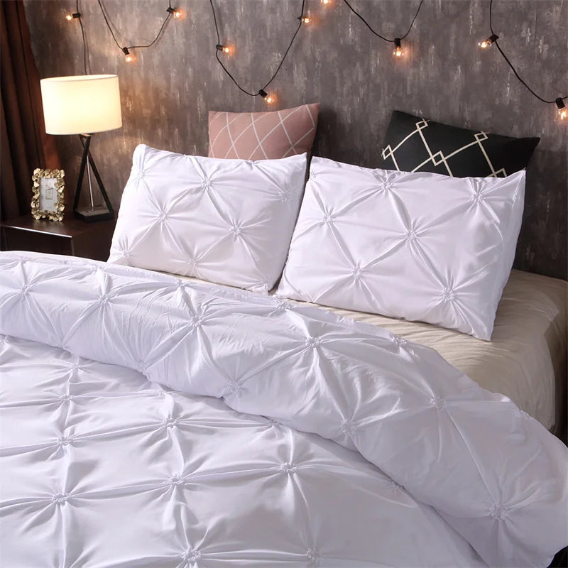 Luxe Pinch Pleat Bedding Ensemble – 3 Piece Duvet Cover Set