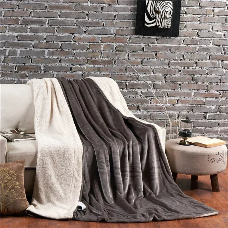 Luxury Wool Throw Blanket – Dual-Sided Winter Warmth & Comfort