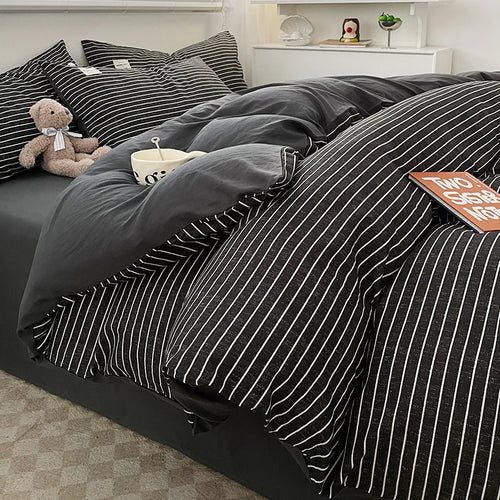 Nordic Plaid Cotton Bedding Set – Timeless Comfort with Scandinavian Charm