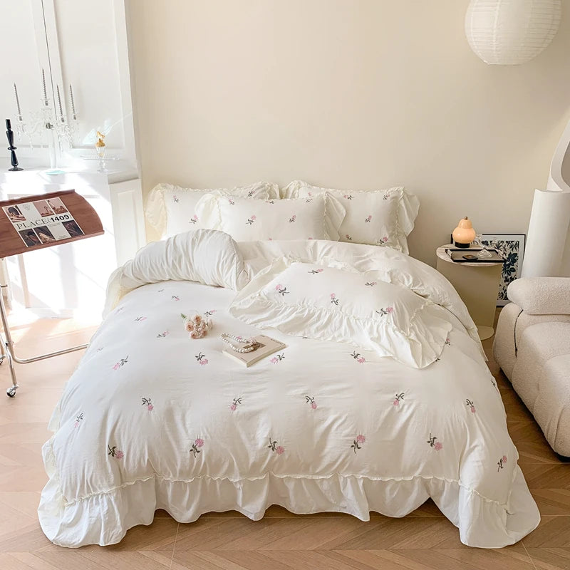Elegance in Bloom – Embroidered Rose Duvet Cover Set