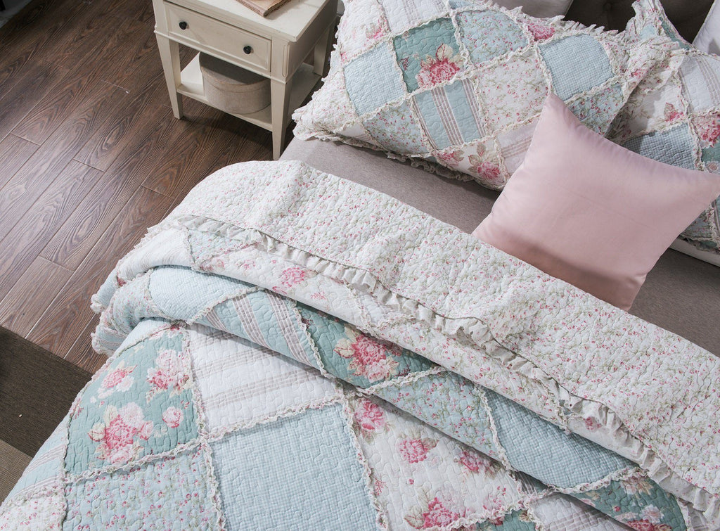 Hint of Mint Floral Patchwork Cotton Ruffle Quilt Set ND