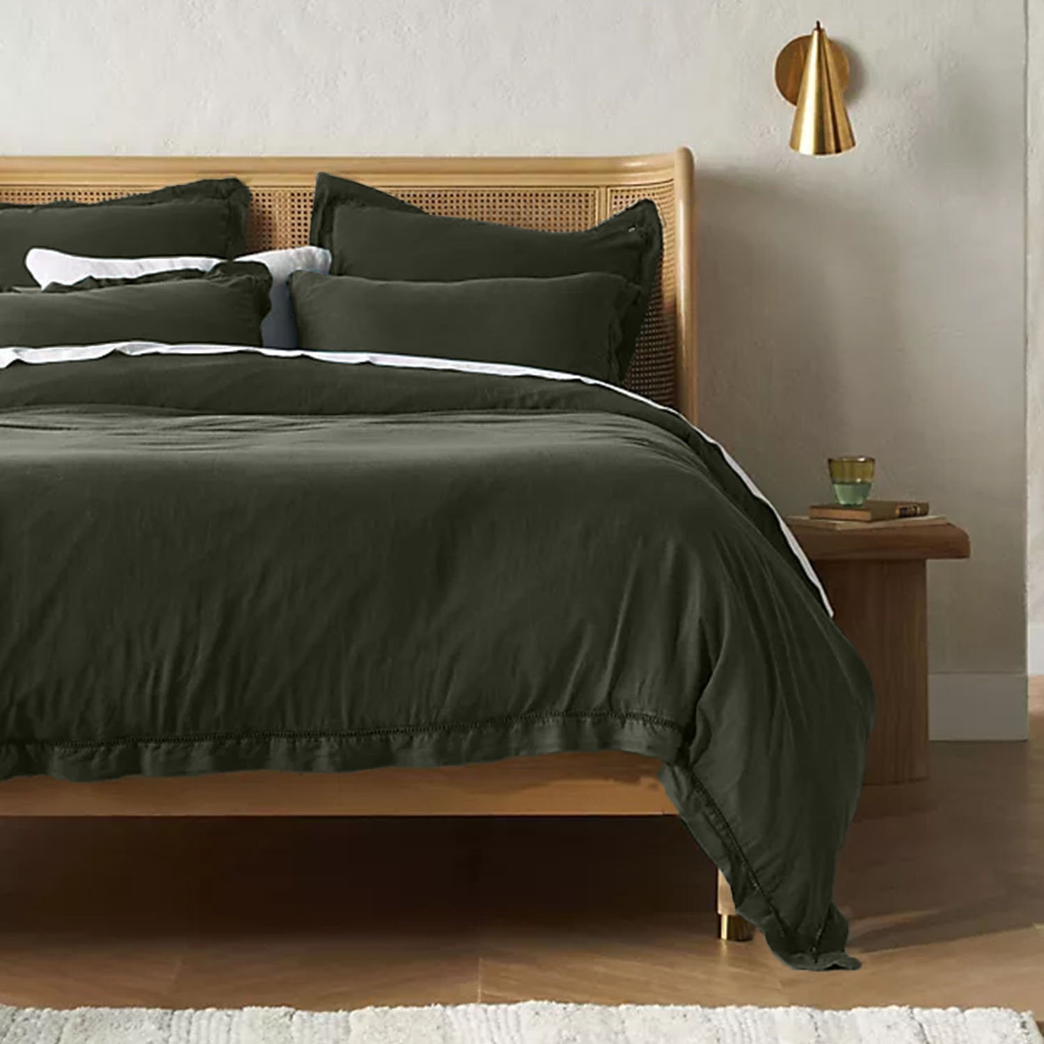 Moss Haven 100% Linen Duvet & Sheet Set – Embroidered Edge Collection