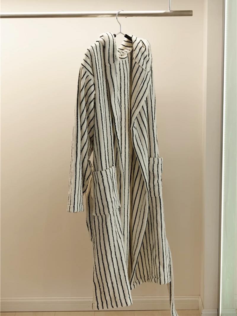 Luxe Organic 100% Cotton Hooded Bathrobe
