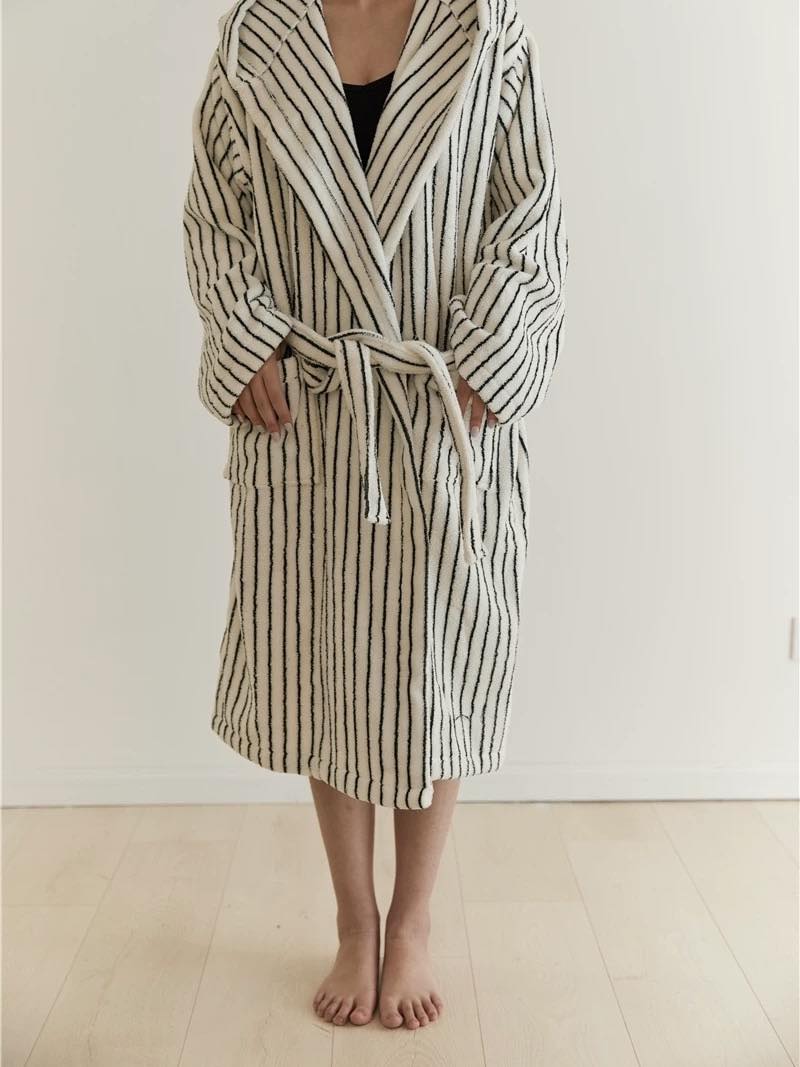 Luxe Organic 100% Cotton Hooded Bathrobe